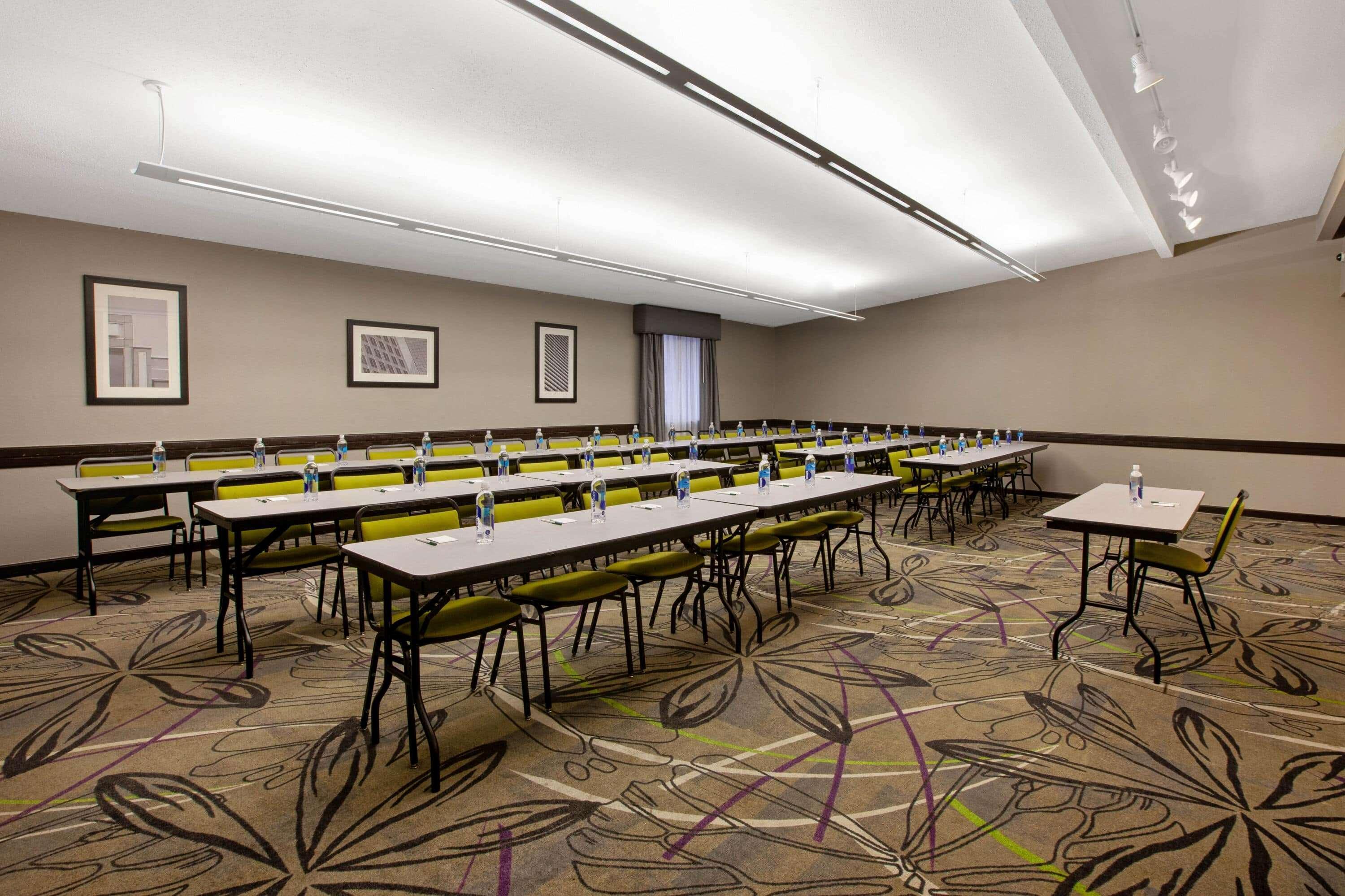 La Quinta Inn & Suites By Wyndham Detroit Metro Airport Romulus Exteriör bild